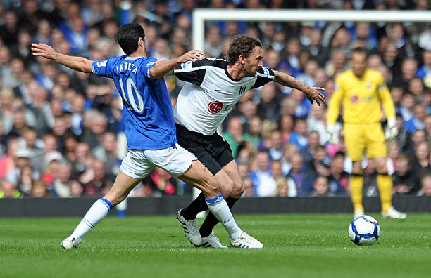 行韦斯利 行韦斯利