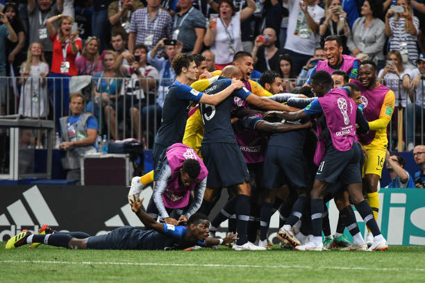 严格财务控 严格财务控