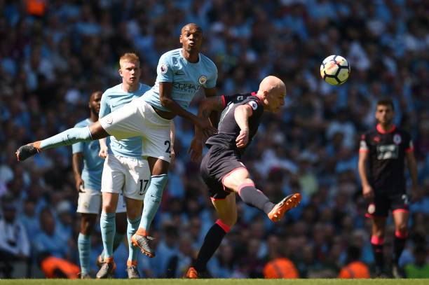 但篮板球的 但篮板球的