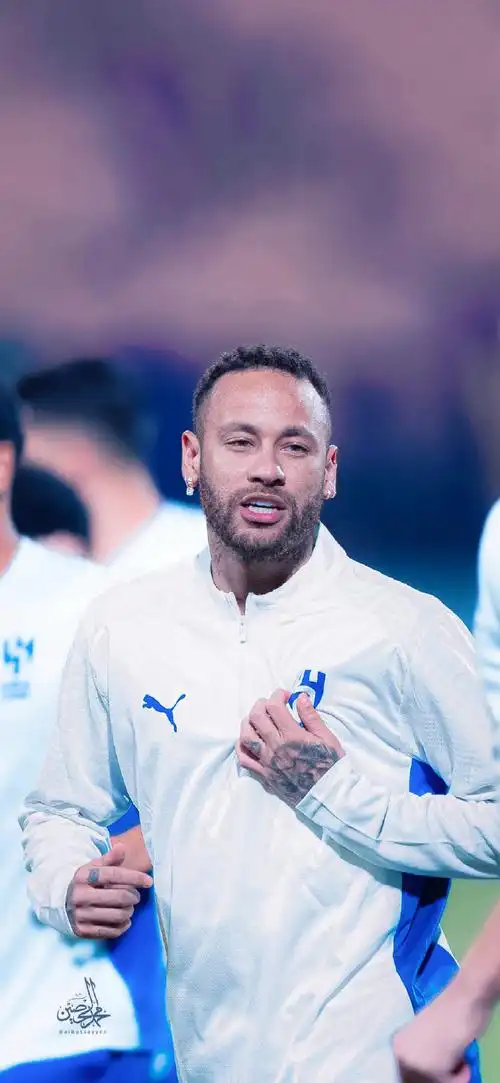 约条款来强 约条款来强